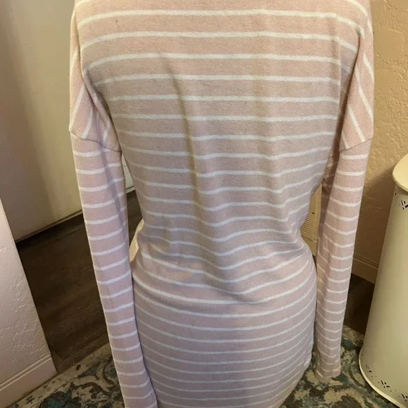 Magellan Outdoors Pink Striped V-Neck Sweatshirt - Picture 2 of 3